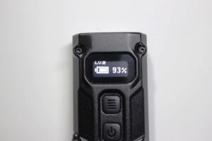 Nitecore TINI3 battery indicator
